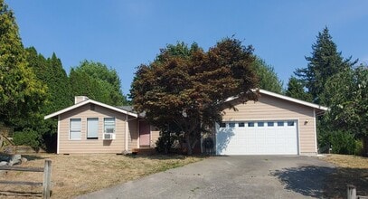 Building Photo - 5998 Sunshine Dr