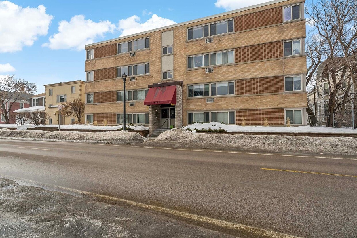 3120 Hennepin Ave Unit 8, Minneapolis, MN 55408 Condo for Rent in