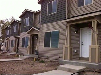 Foto principal - 709 9th St E