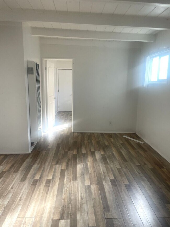 Foto del edificio - 1018-1020 3rd St.