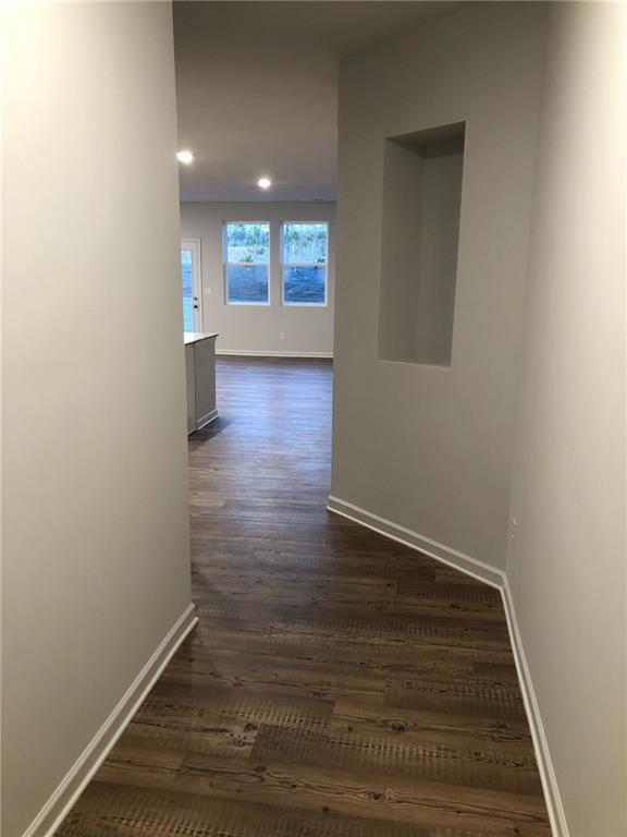 Building Photo - 450 Pt Pl Dr