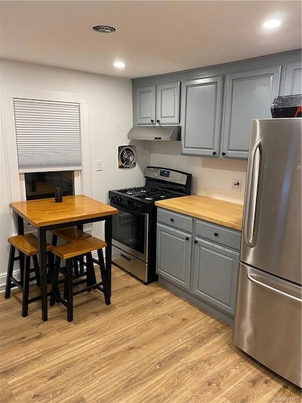 Building Photo - 50 Ridge St