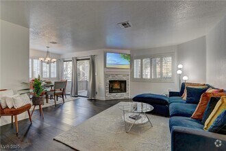 Building Photo - 5020 S Rainbow Blvd