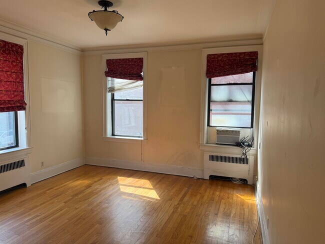 Foto del edificio - 457 Jersey Ave