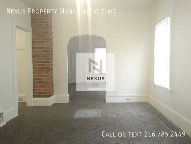 Foto del edificio - 3588 W 46th St