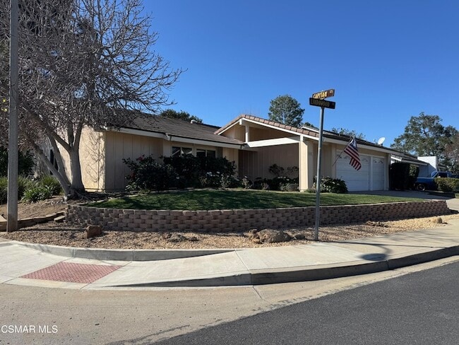 Building Photo - 846 Lindawood St