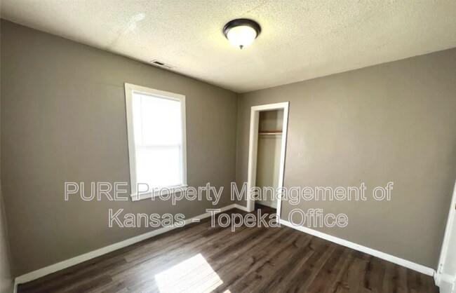 Foto del edificio - 3209 SE California Ave