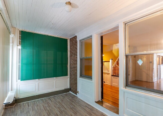 Foto del edificio - Lovely 3 bedroom near Cobbs Creek