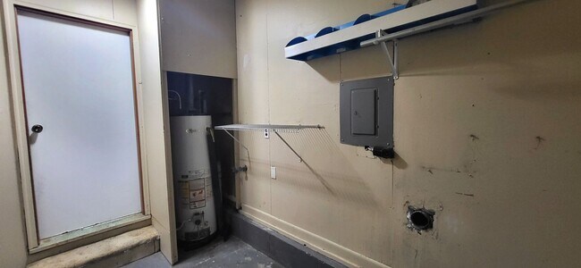 Foto del edificio - 3 Bedroom Home $1095! 2 Living Areas! Sout...