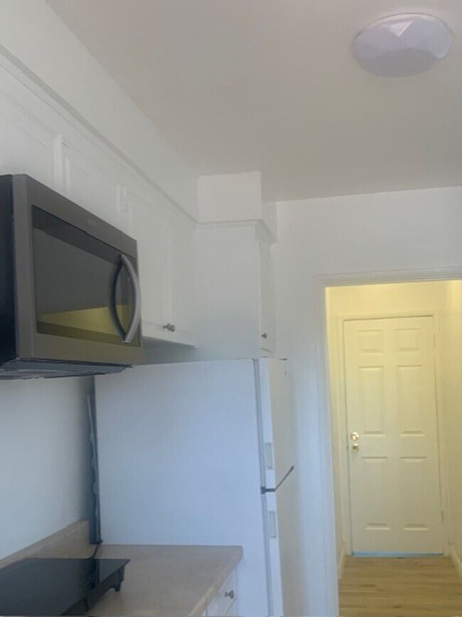 Foto del edificio - Fletcher Hills Studio with Amazing View!