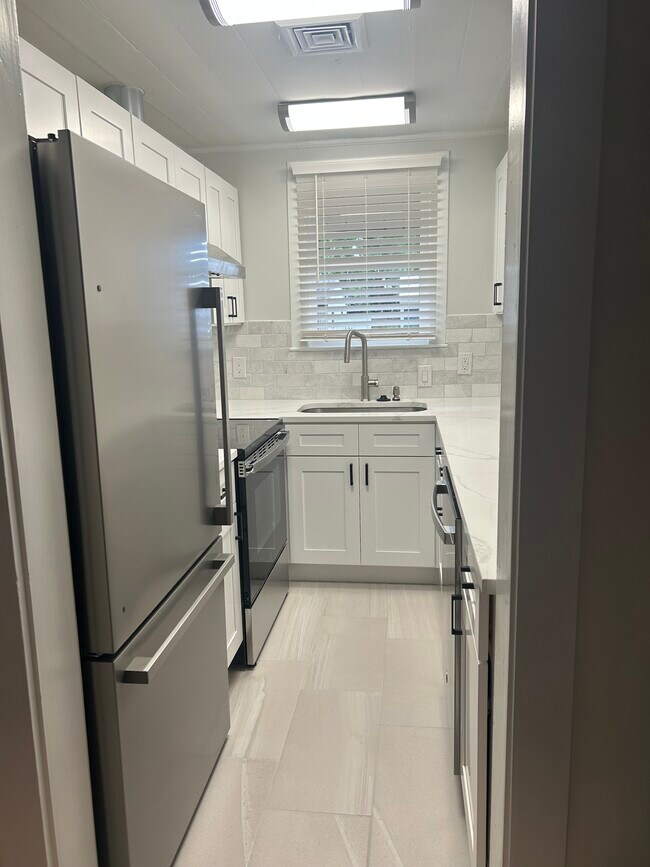 Foto del edificio - 3111 Elmer St