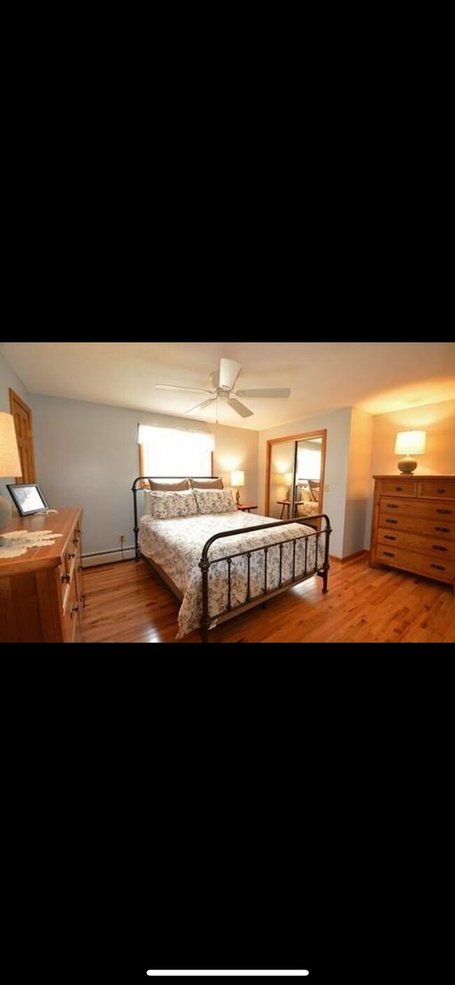 Foto del edificio - 485 Pine Rd