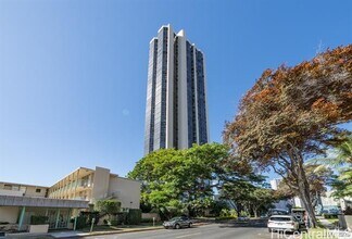 Building Photo - 930 Kaheka St