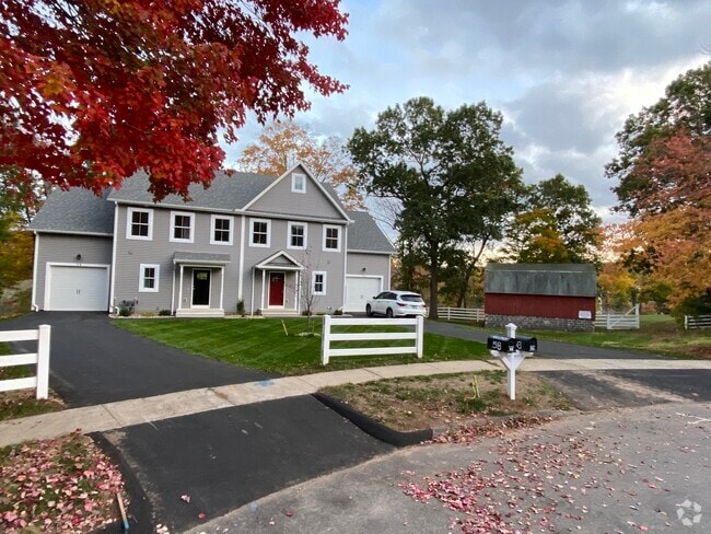 Building Photo - 58 Addison Pond Rd