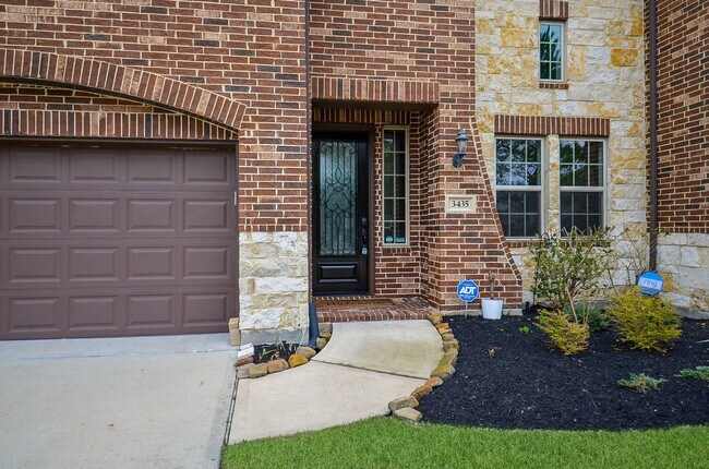 Foto del edificio - 3435 Pennington Trace Dr