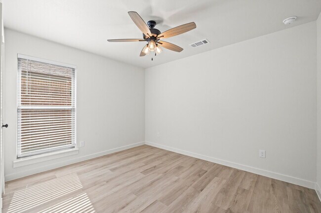 Foto del edificio - Brand-New, Move-In Ready, and Designed for Easy Living