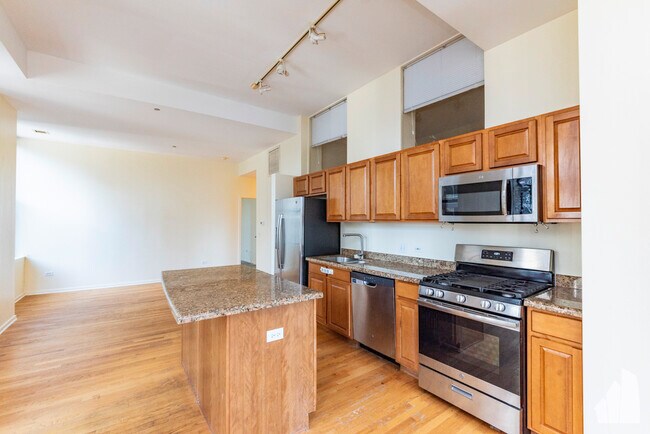Foto del edificio - 220 W Washington St