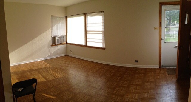 Foto del edificio - 737 Barnsdale Rd