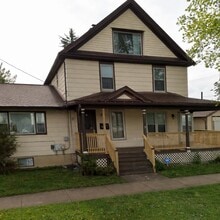 Building Photo - 21 N Locust St