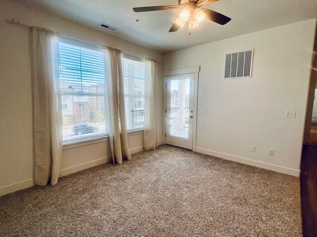 Foto del edificio - 13713 S Hanley Ln