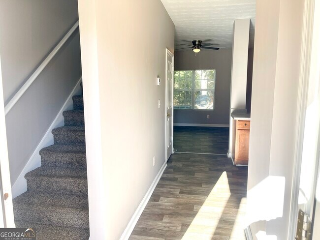 Foto del edificio - 1550 Eastern Sunrise Ln