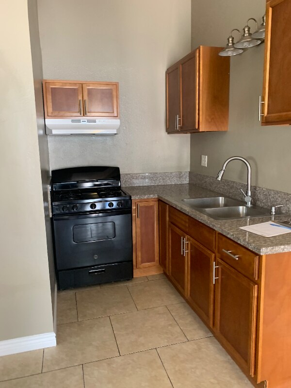 Foto del edificio - 13152 Westlake St