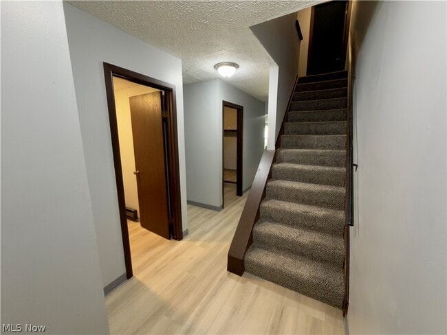 Building Photo - 2814 Forest Ln