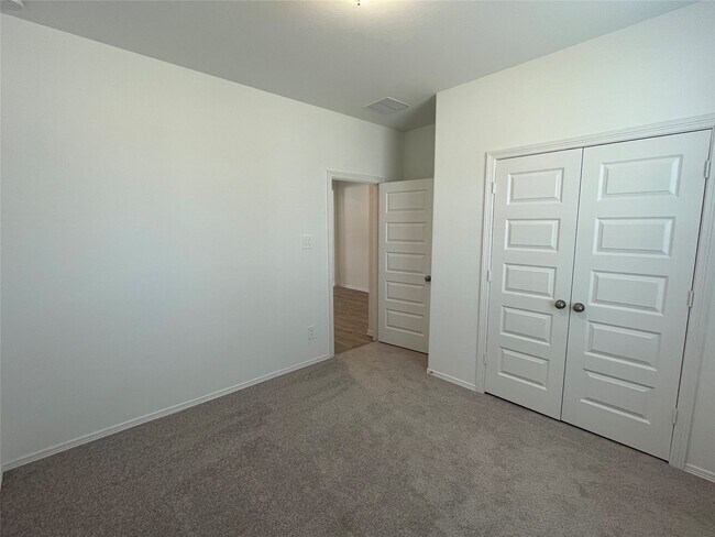 Foto del edificio - 9669 Caney Trails Rd