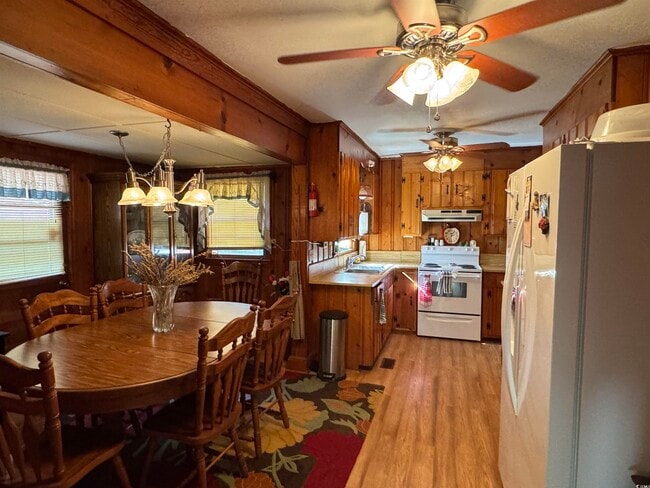 Building Photo - 3621 Saints Delight Rd