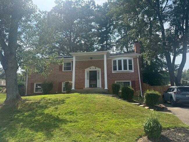 Building Photo - 13844 Delaney Rd