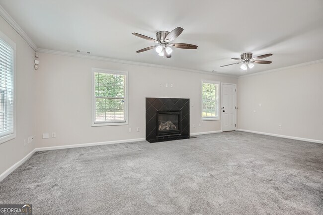 Foto del edificio - 6827 Camp Valley Rd