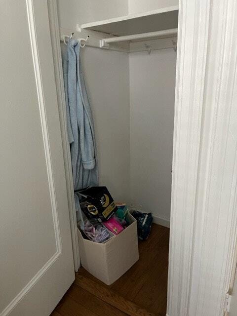 Foto del edificio - FURNISHED 1BR with W/D