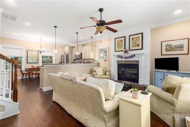 Foto del edificio - 3Bed/2.5 Bath Available Now!