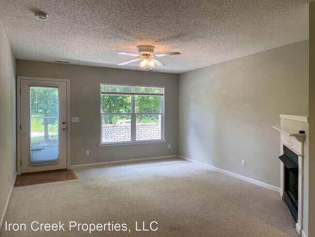 Building Photo - 2 br, 2 bath House - 36-B Queen Road