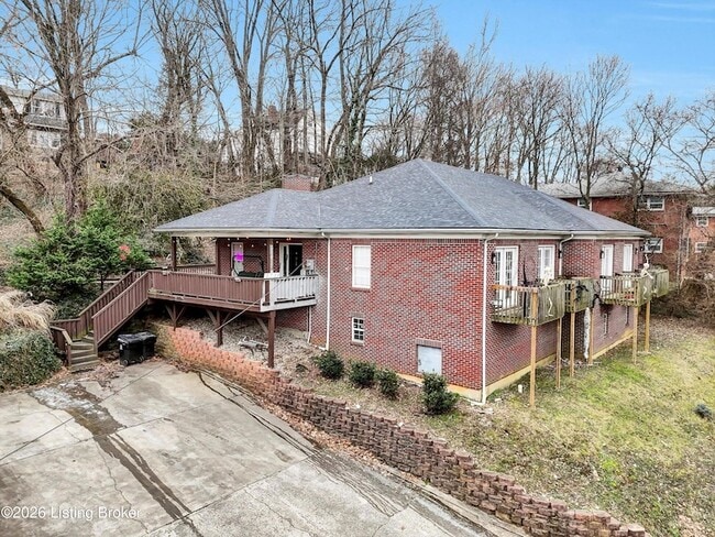 Foto del edificio - 2726 Brownsboro Rd