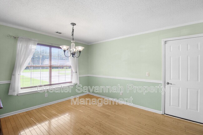 Foto del edificio - 1341 Ryans Way