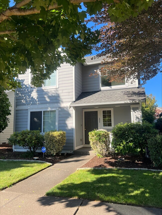Building Photo - 5456 Balustrade Blvd SE
