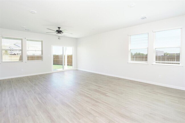 Building Photo - 2401 Milo Hazel Ln