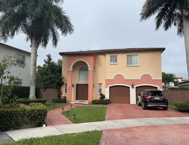 Foto del edificio - 6442 SW 157th Ct