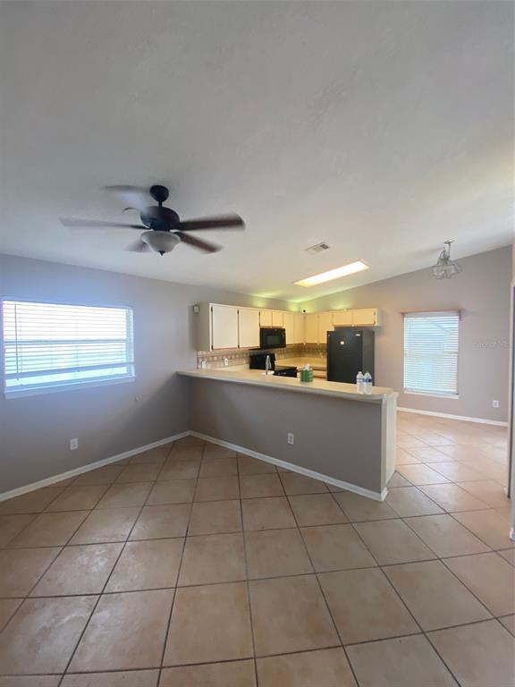 Foto del edificio - 4399 Weeping Willow Cir