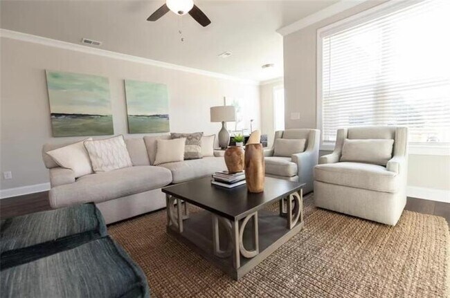 Foto del edificio - 4400 Sims Park Pl.