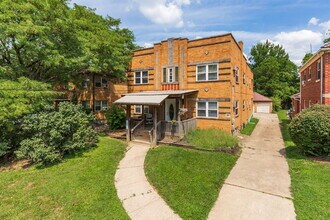 Building Photo - 1672 Llanfair Ave