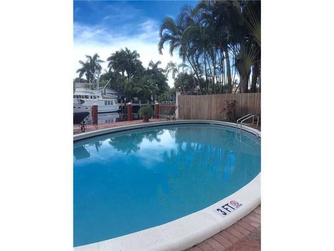Building Photo - 1770 E Las Olas Blvd