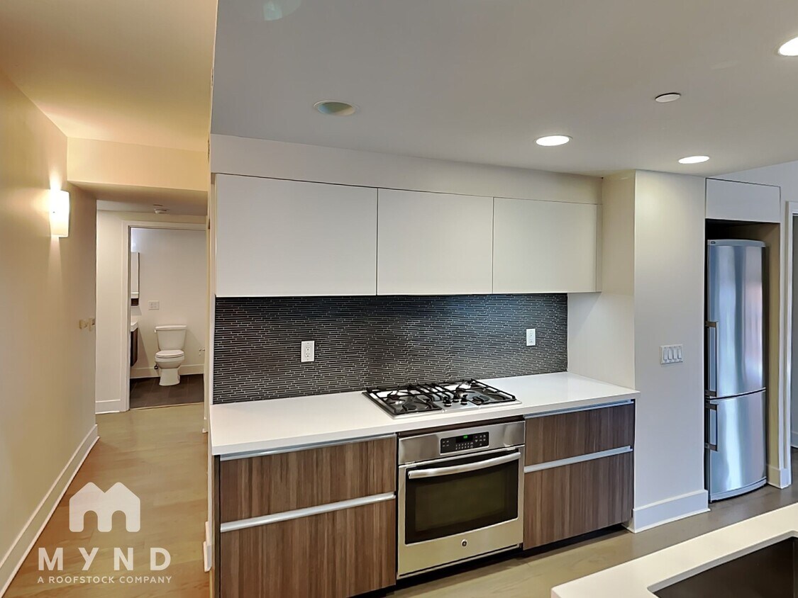 Foto principal - 1080 Sutter St