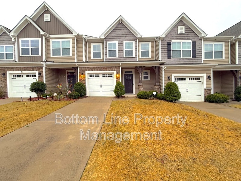 Primary Photo - 13450 Savannah Point Dr