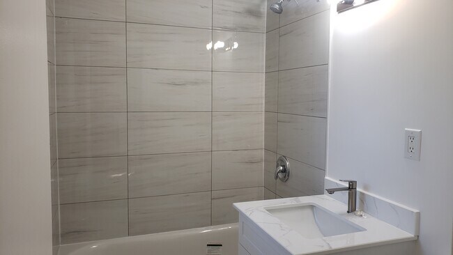 Photo du bâtiment - 108 Kempenfelt Dr