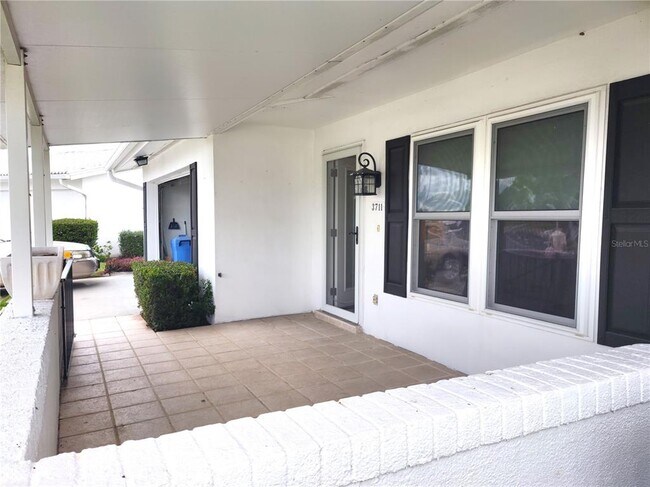 Foto del edificio - 3711 93rd Ave N