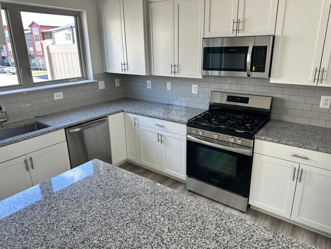 Foto del edificio - 3615 Artesian Ln