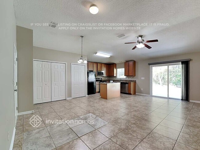 Building Photo - 96393 Commodore Point Dr