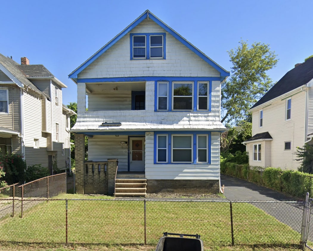 Building Photo - 13809-11  Kelso Ave